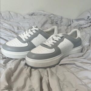 Women’s Chunky Sneakers